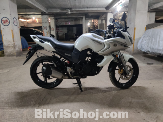 Yamaha Fazer V1